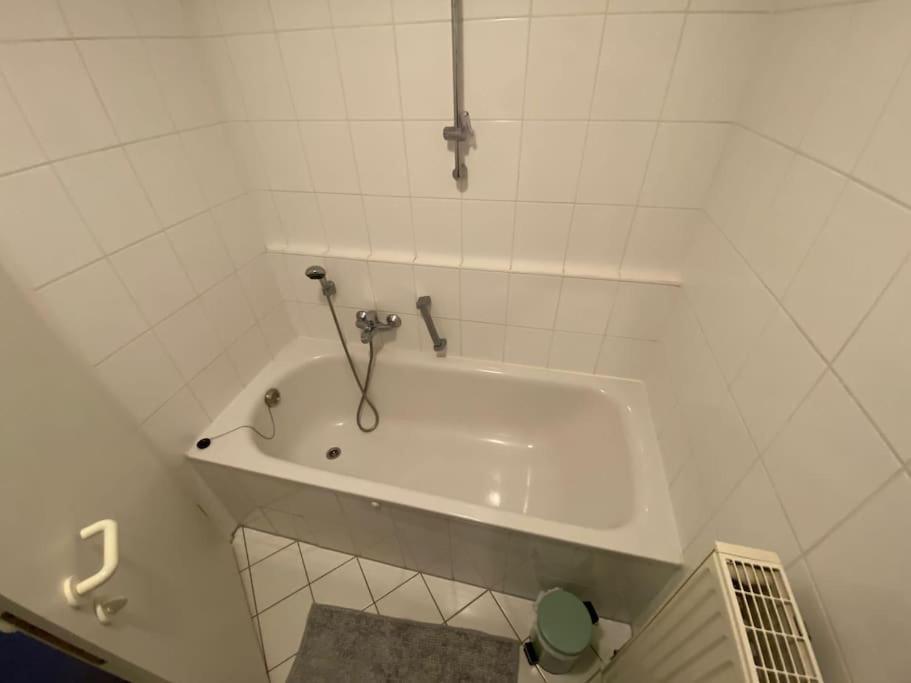 Schoene 2-Raumwohnung In เดรสเดน ภายนอก รูปภาพ